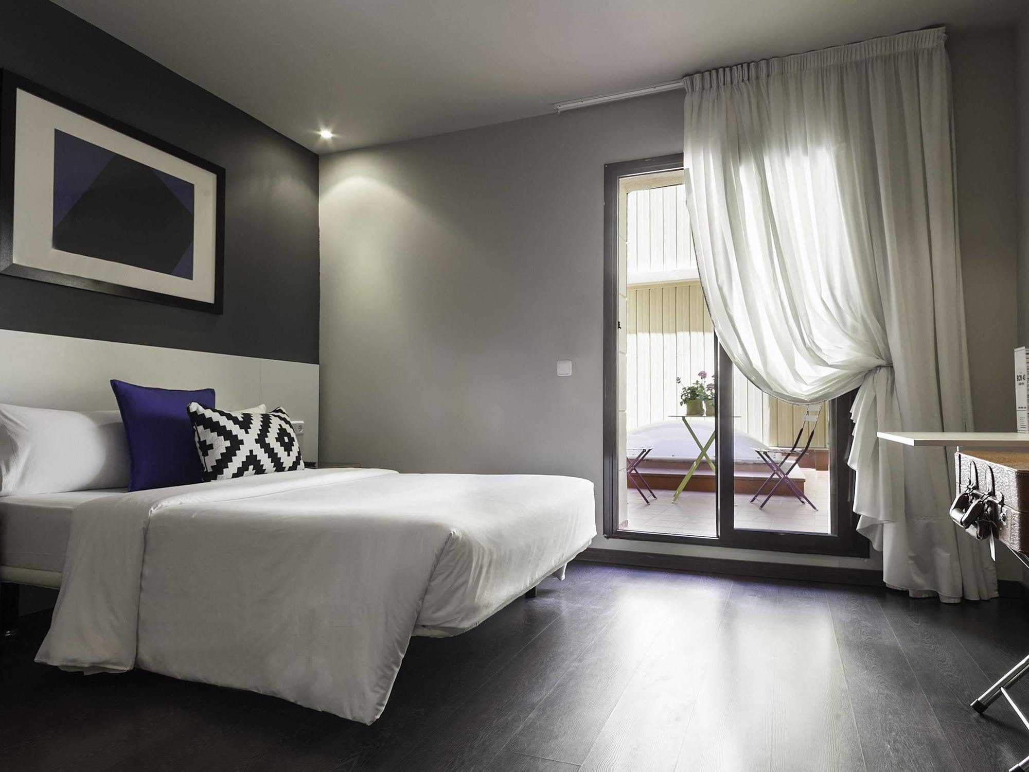 Acta Bcn 40 Hotel Barcelona Exterior photo